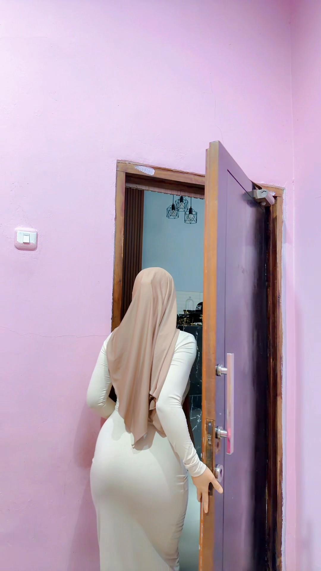 @user86810165376