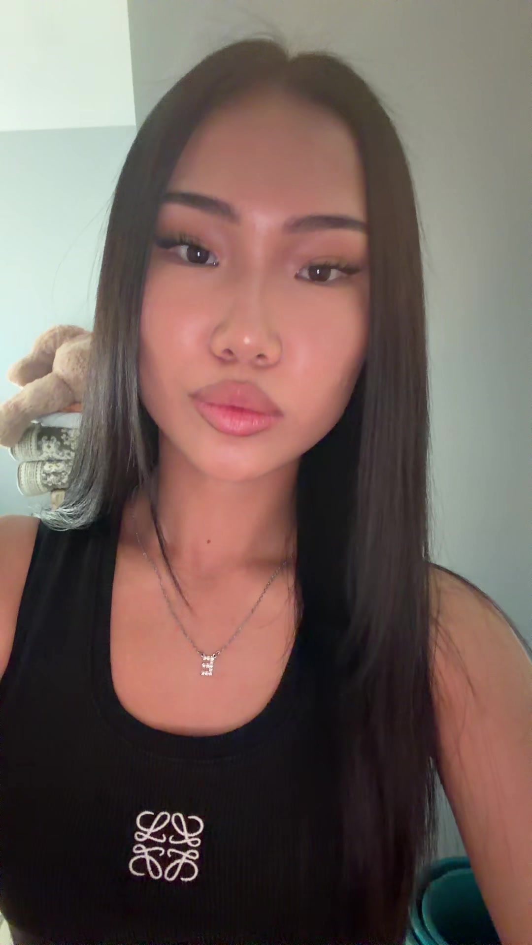 @e