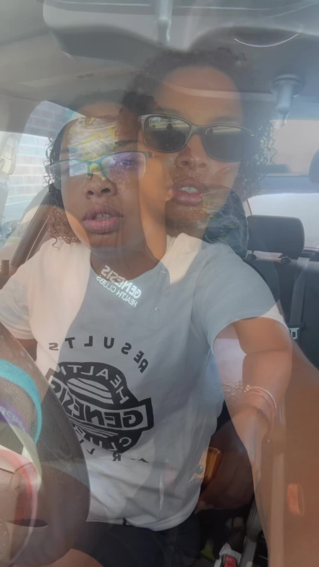 @Dennisha 🤬🤪