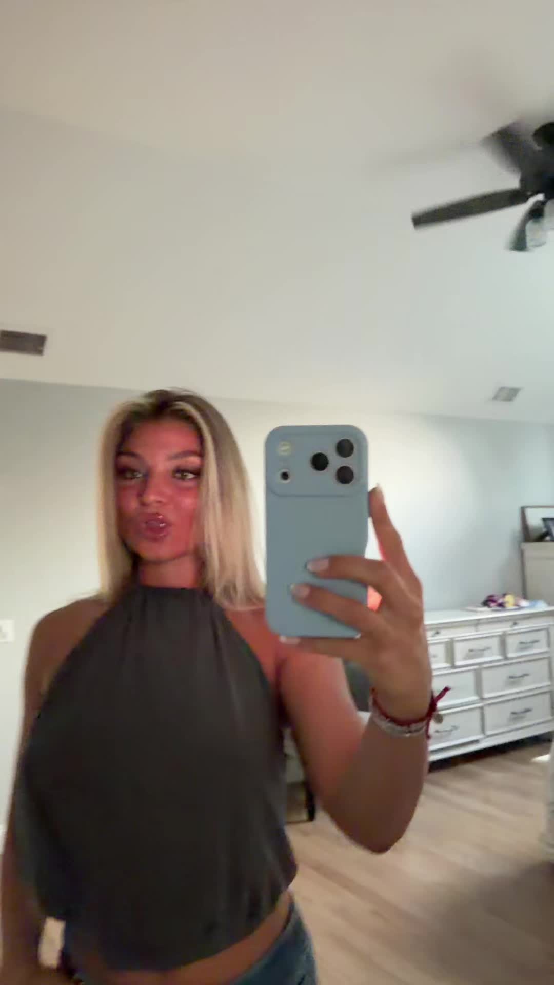 @Julianna