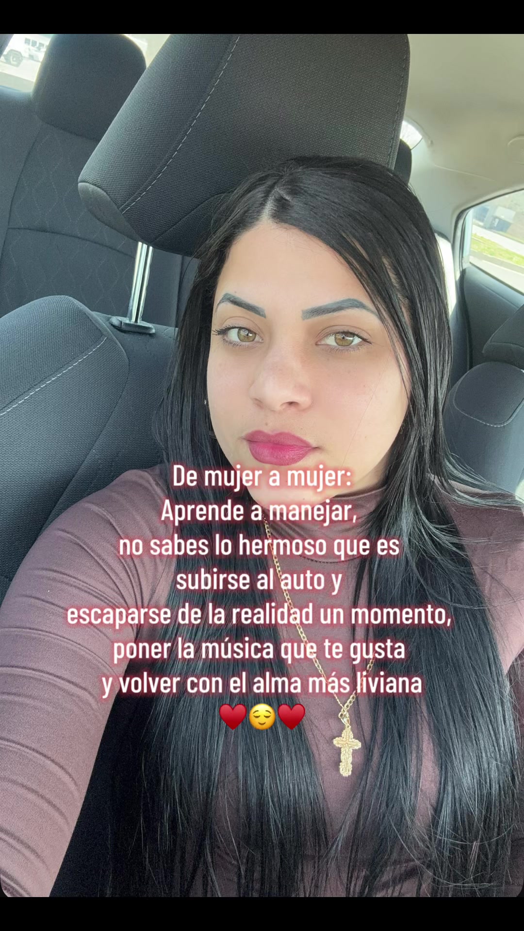 @CubanitaLeyva