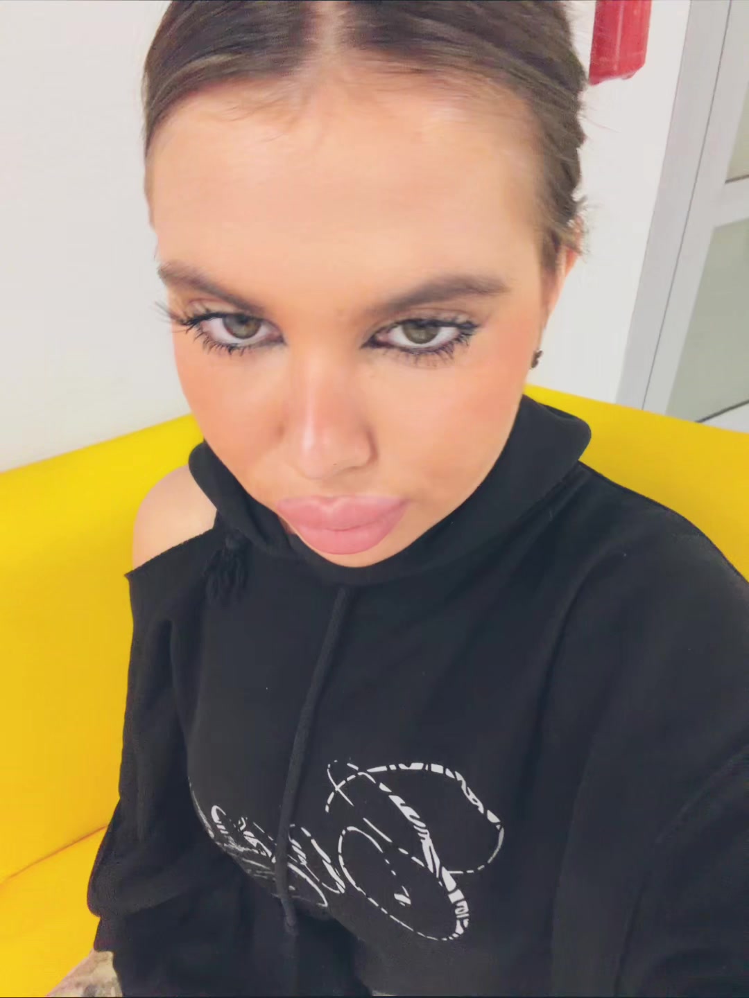 @DARYA FERLEVSKAYA