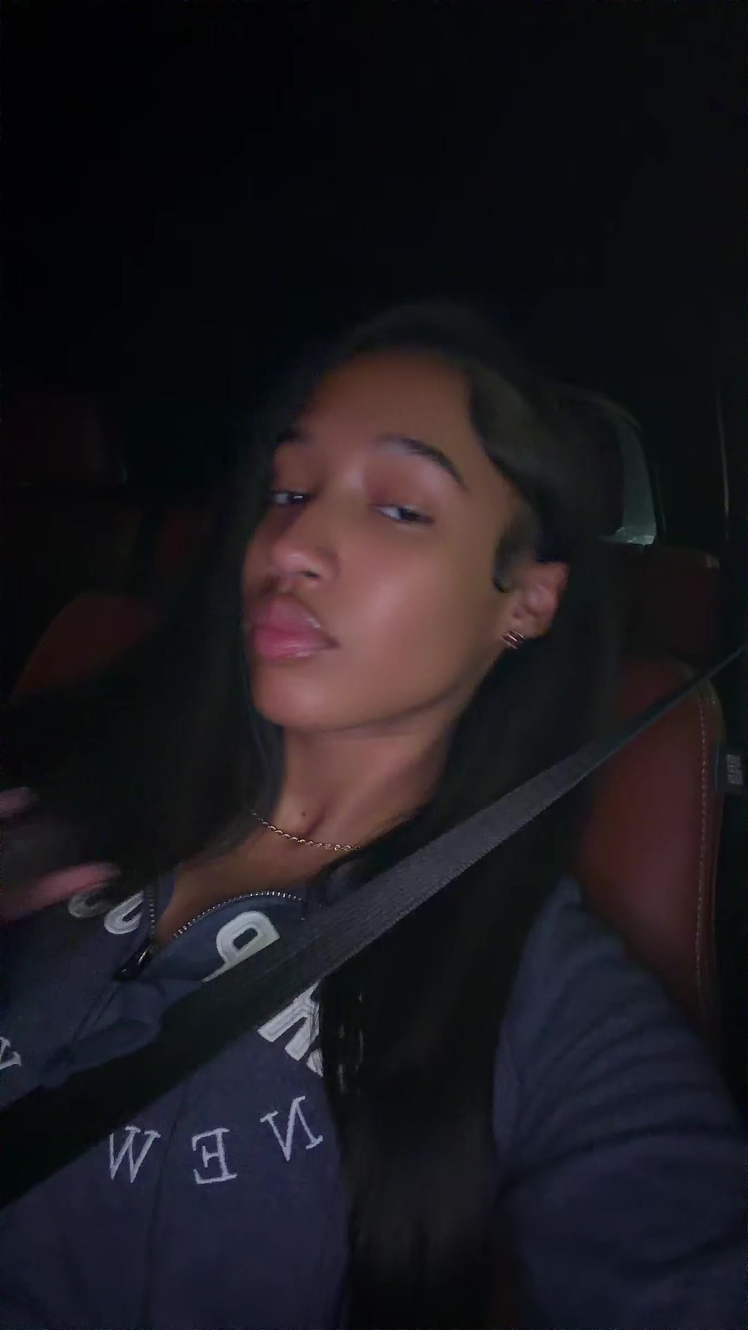 @Destinee🎀