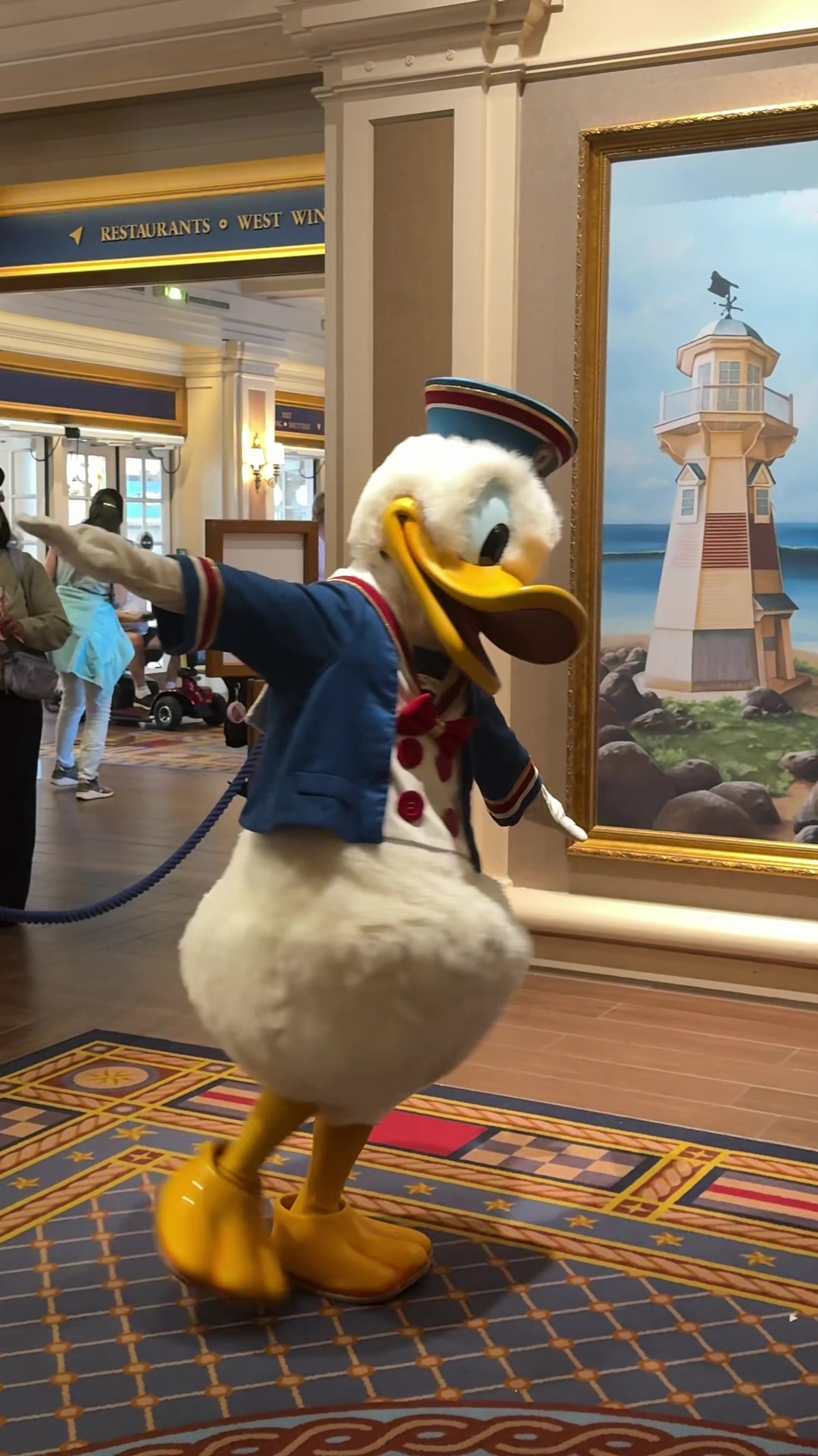 @disneyfamily
