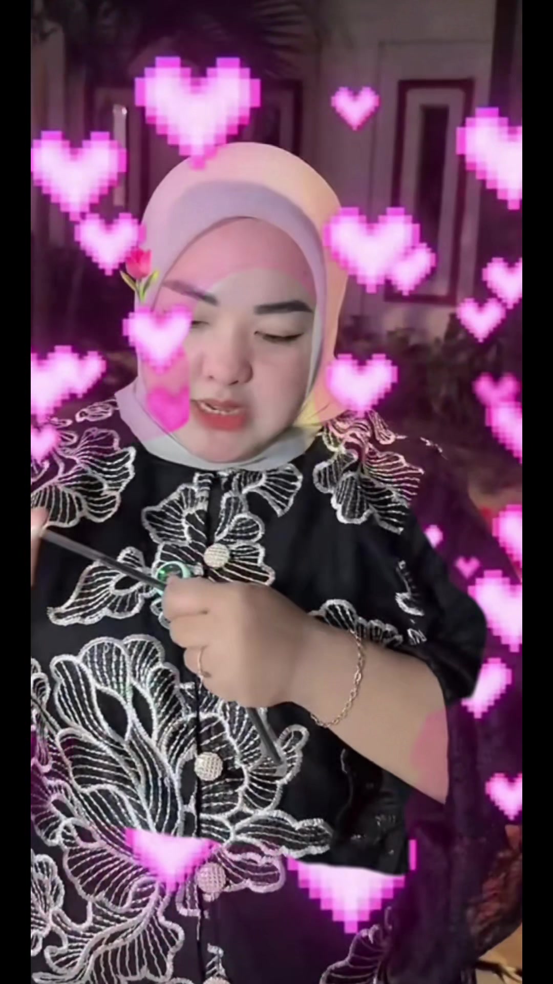 @Es hallo dek ๐ฎโ๏ธ๐