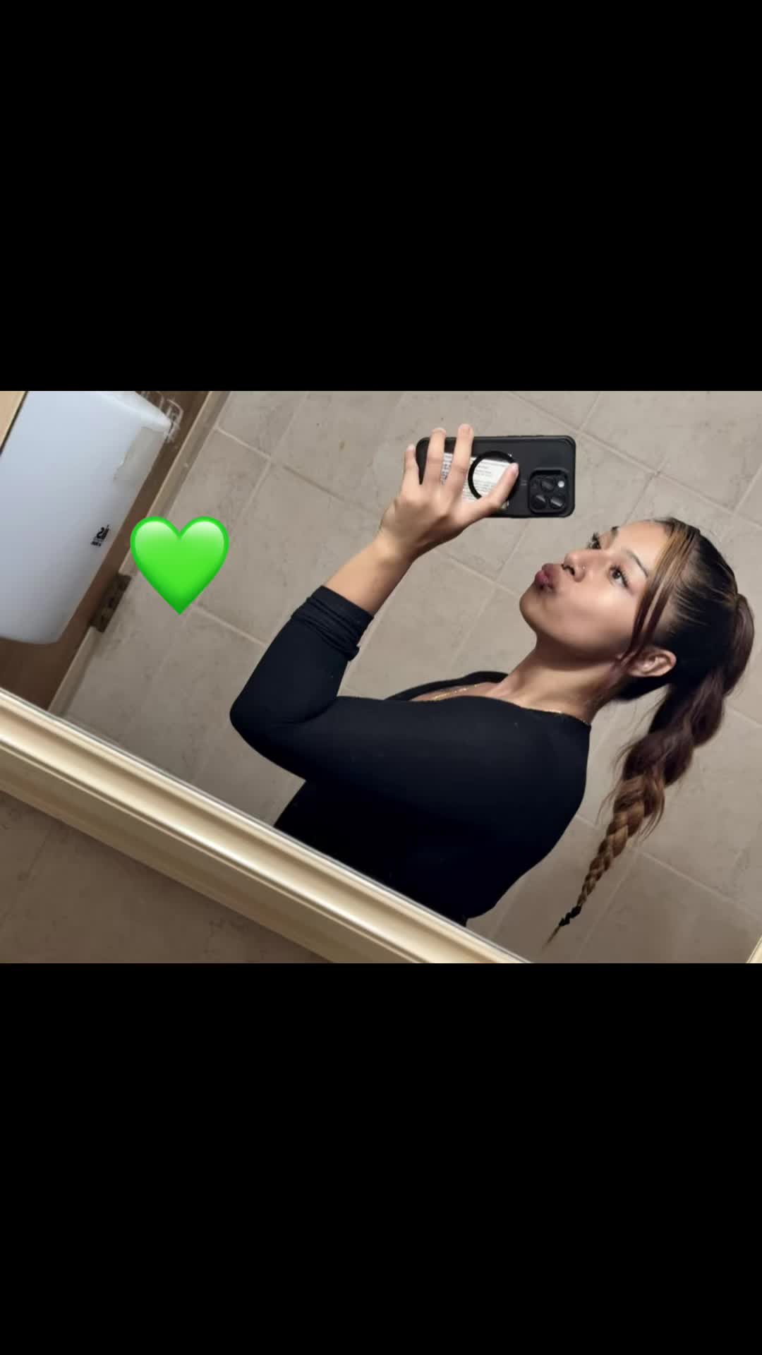 @Maliczi 👑babes