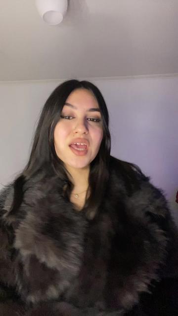 @Camila🤎