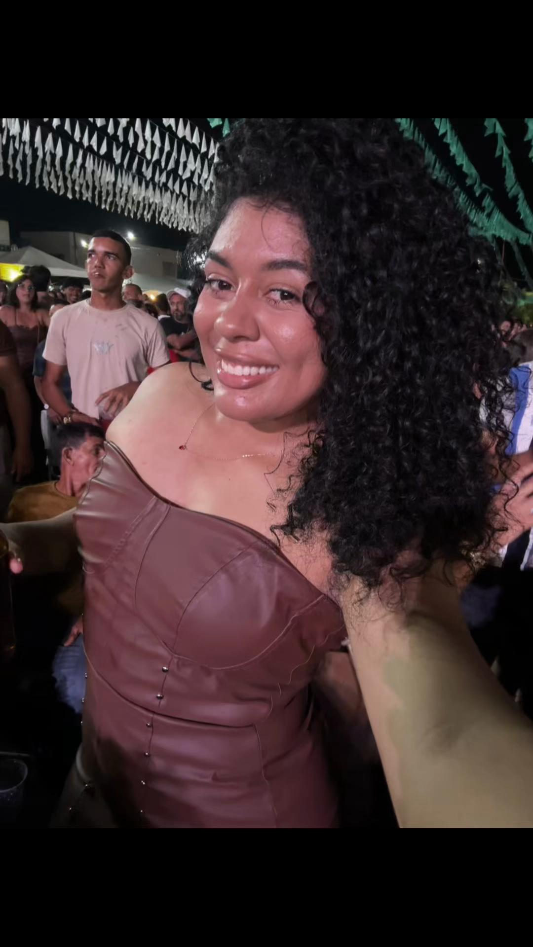 @Pamela dias 🦁