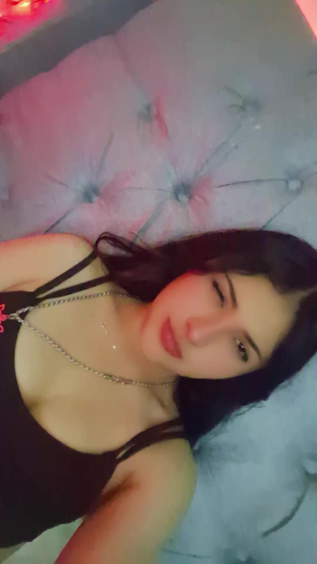 @Mary cornejo🦇