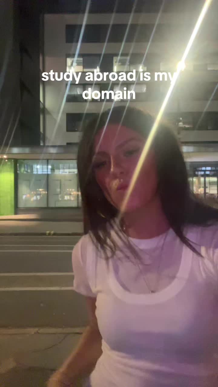 @sylvie.
