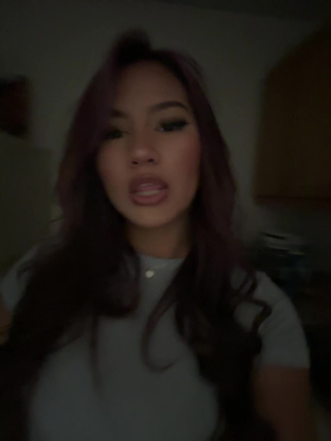 @Isabella