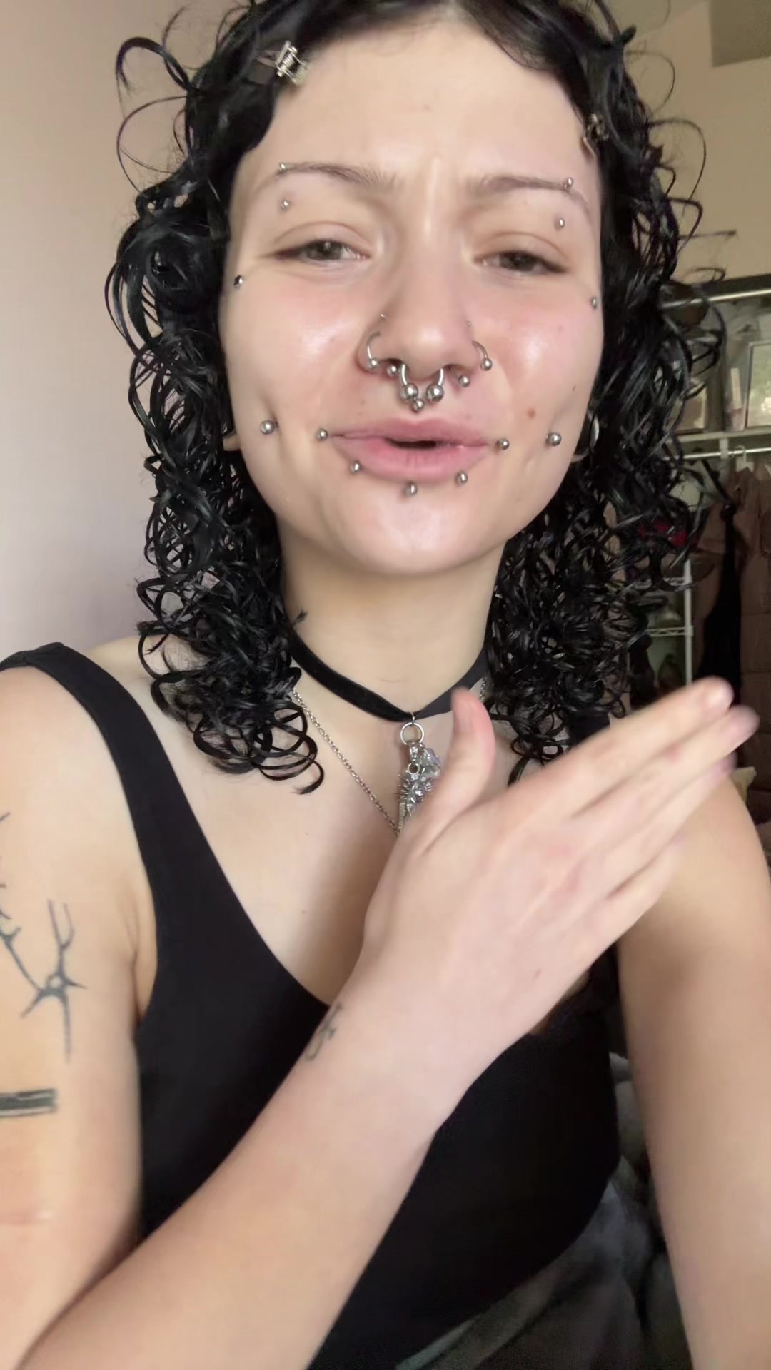 @miss.porcelain_