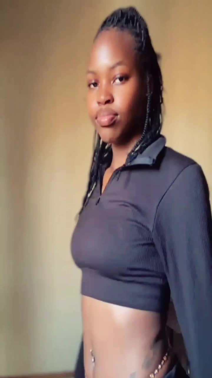 @waist-queen๐D๐๐บ๐ฌ