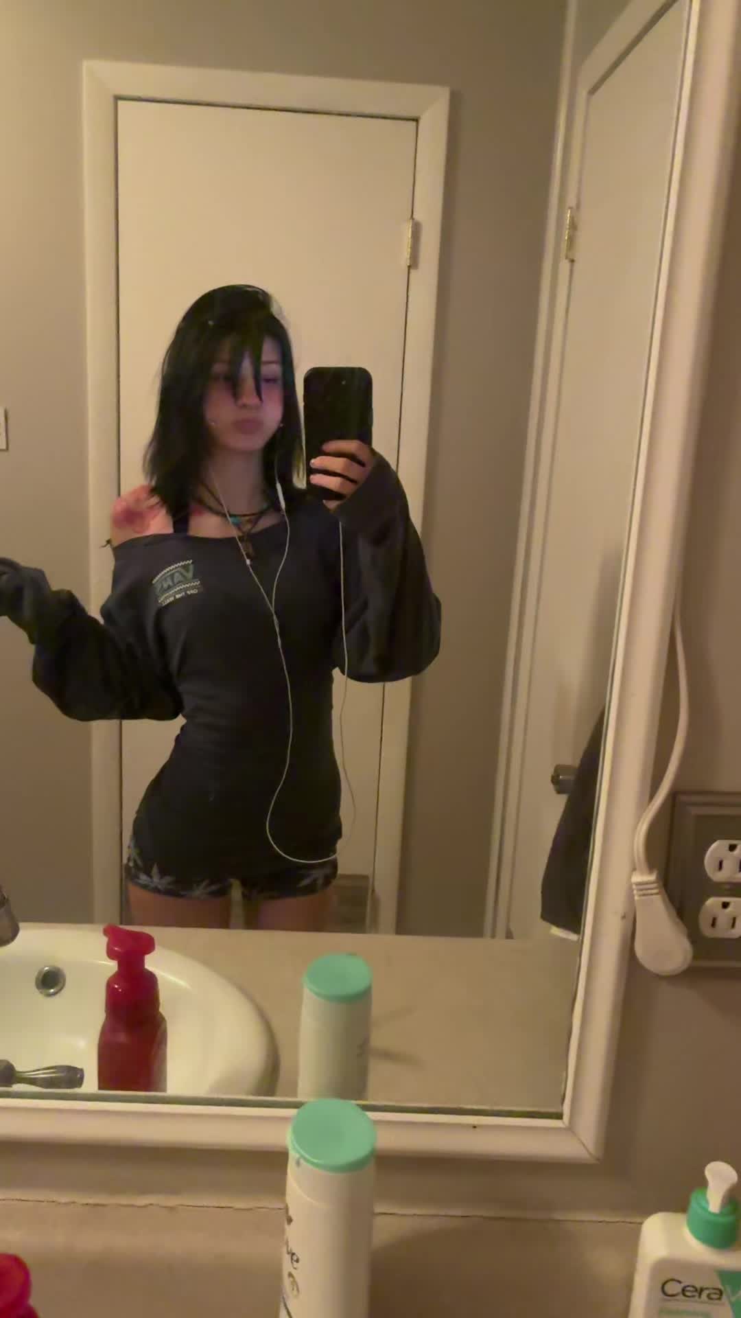 @hi