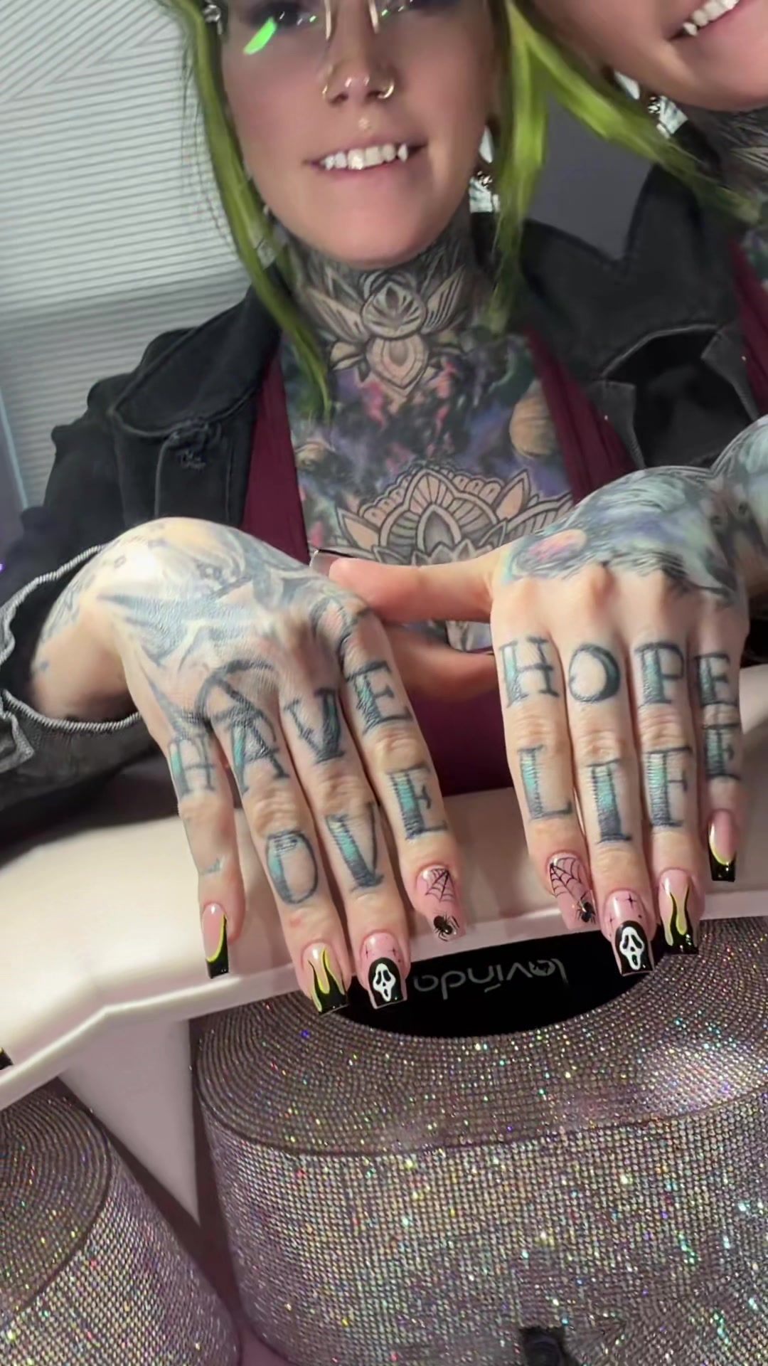 @Sapphireink2
