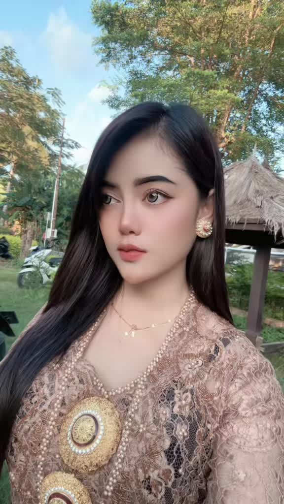 @Bunga tanpa akar
