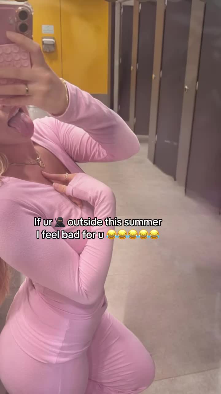 @Twerk
