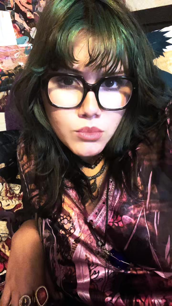 @therealbayonetta