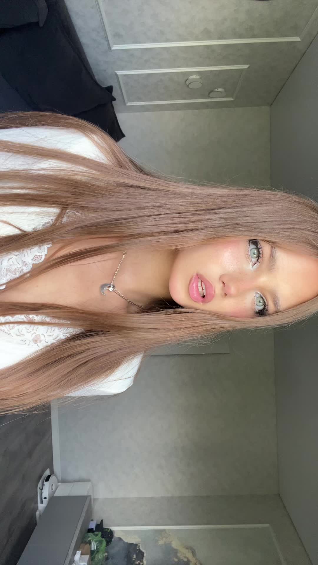 @arishka1_11