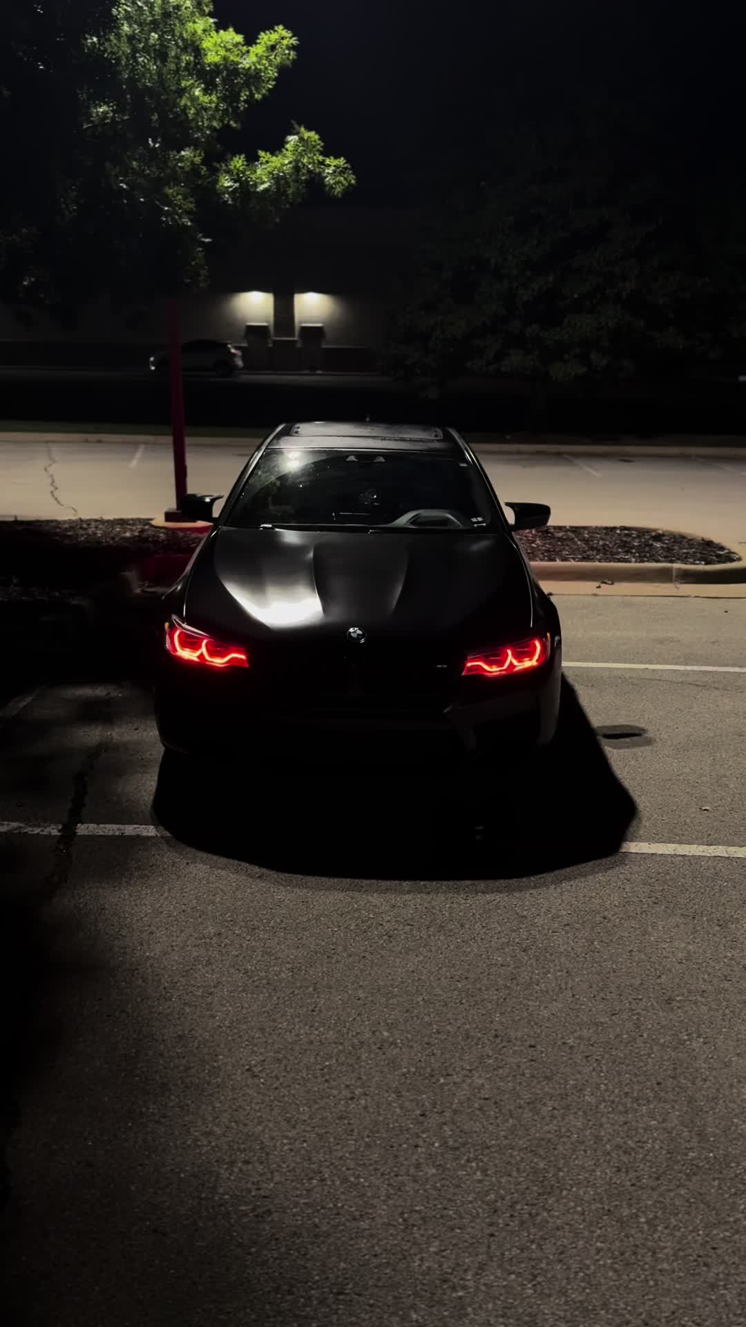@OUTRNM