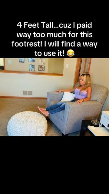 @4footblond