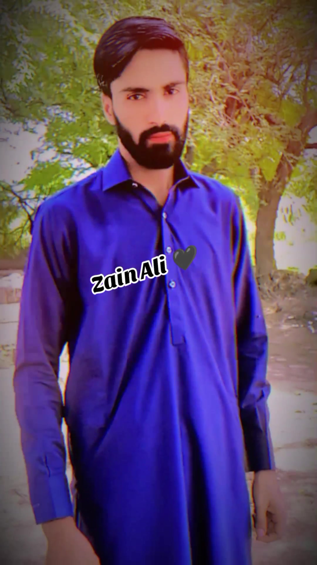 @👍👑(شہزادہ)👑 (بادشاہ )👑👍🖤