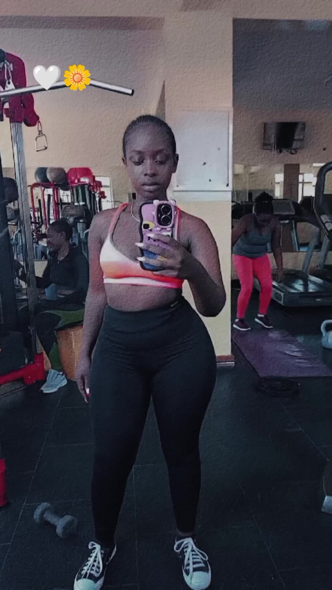@Sabrinahsabrinah27