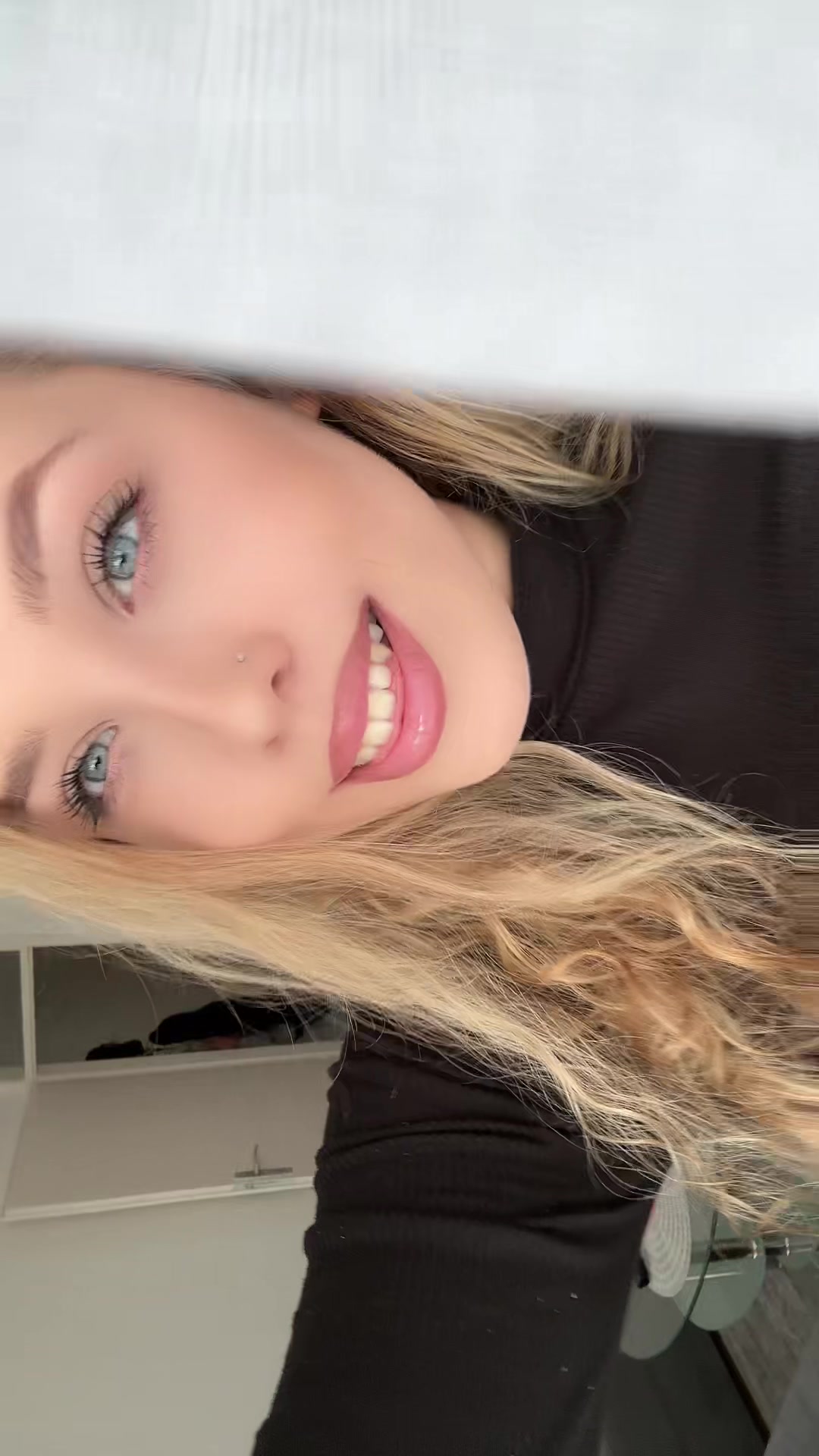 @💋