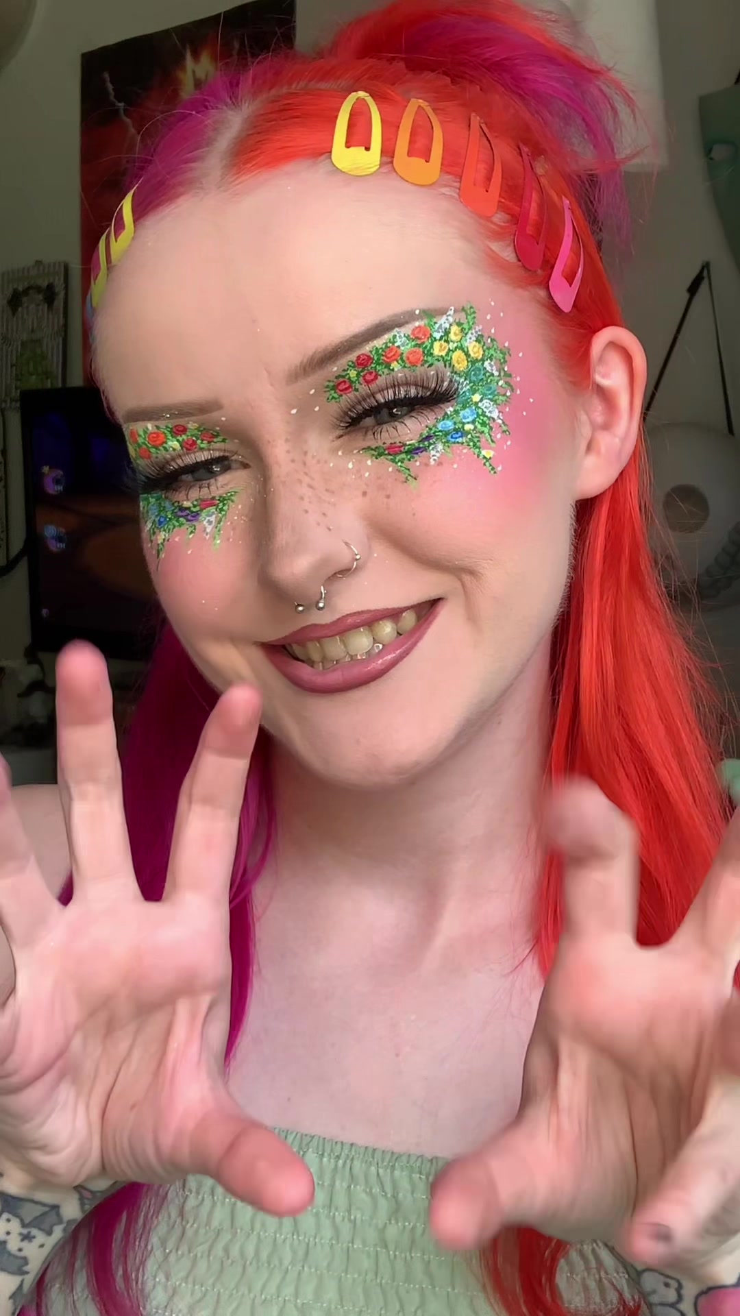 @maddy 💗🧡