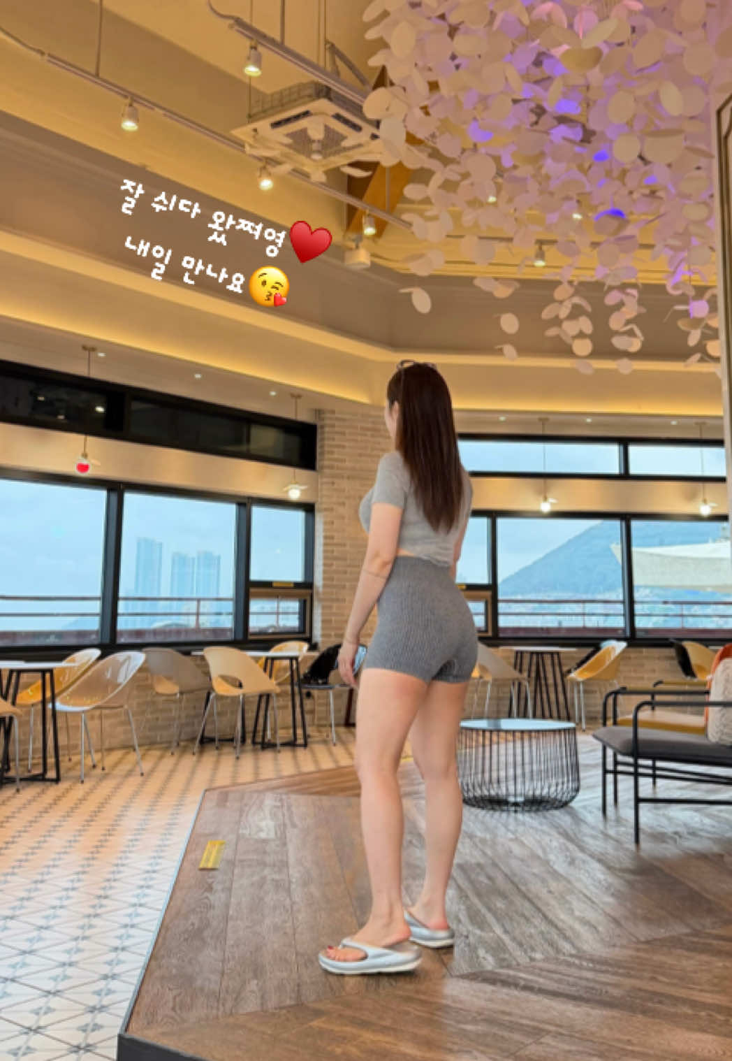 @🪩LENYᥫ᭡레니🪩☘️