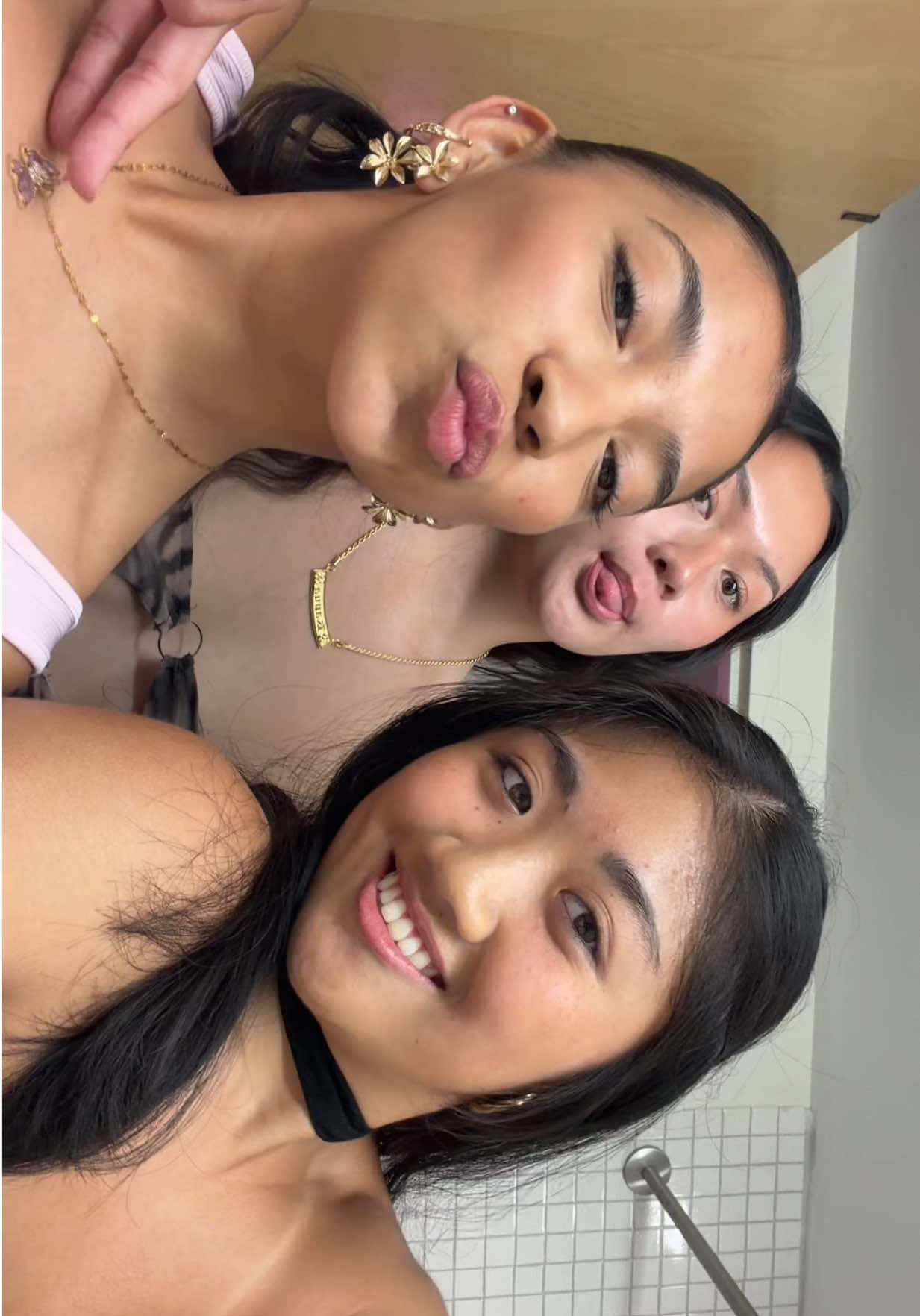 @ariana🤠