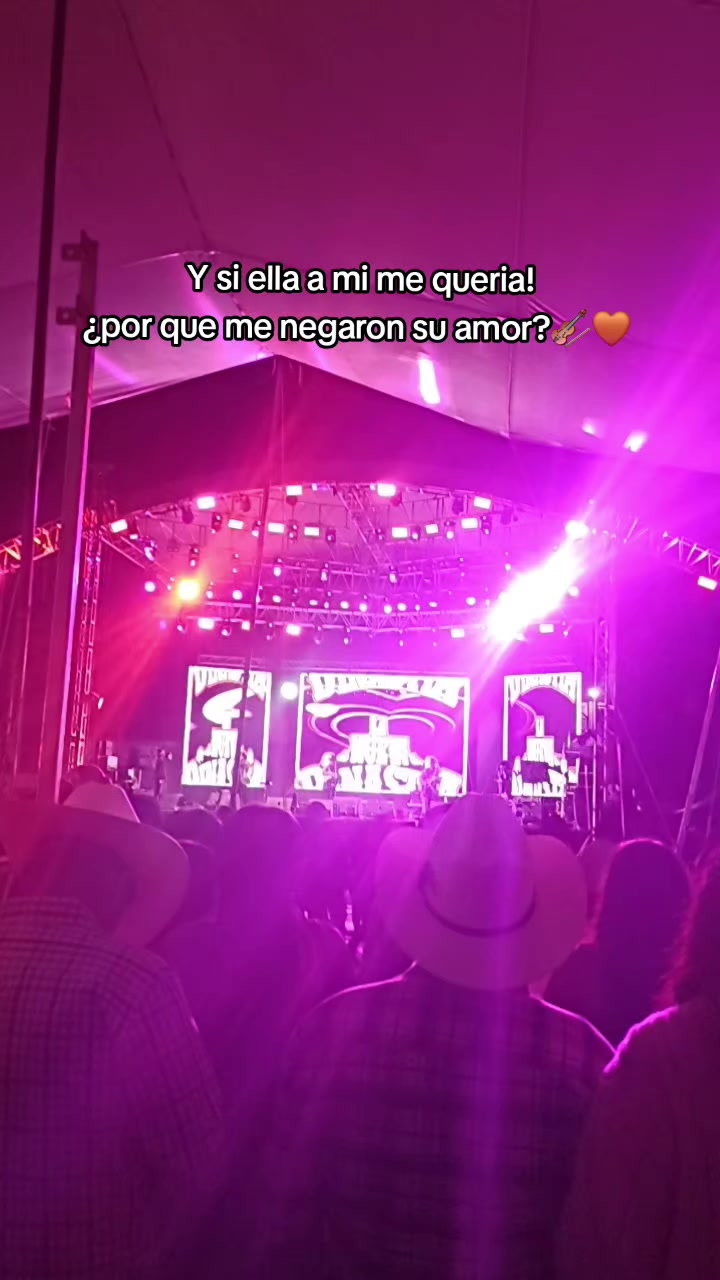 @MARIANA🩷