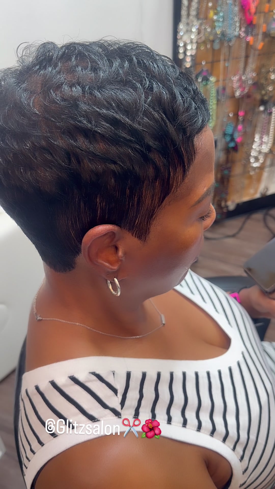 @Glitz Salon