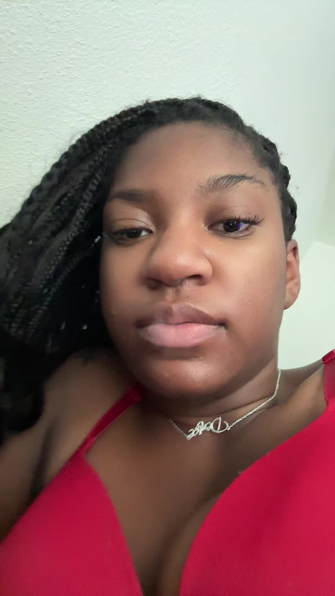 @DaFemaleVinci