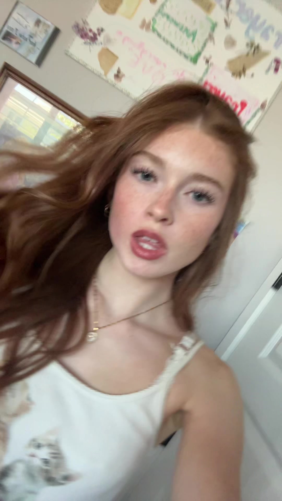 @bella