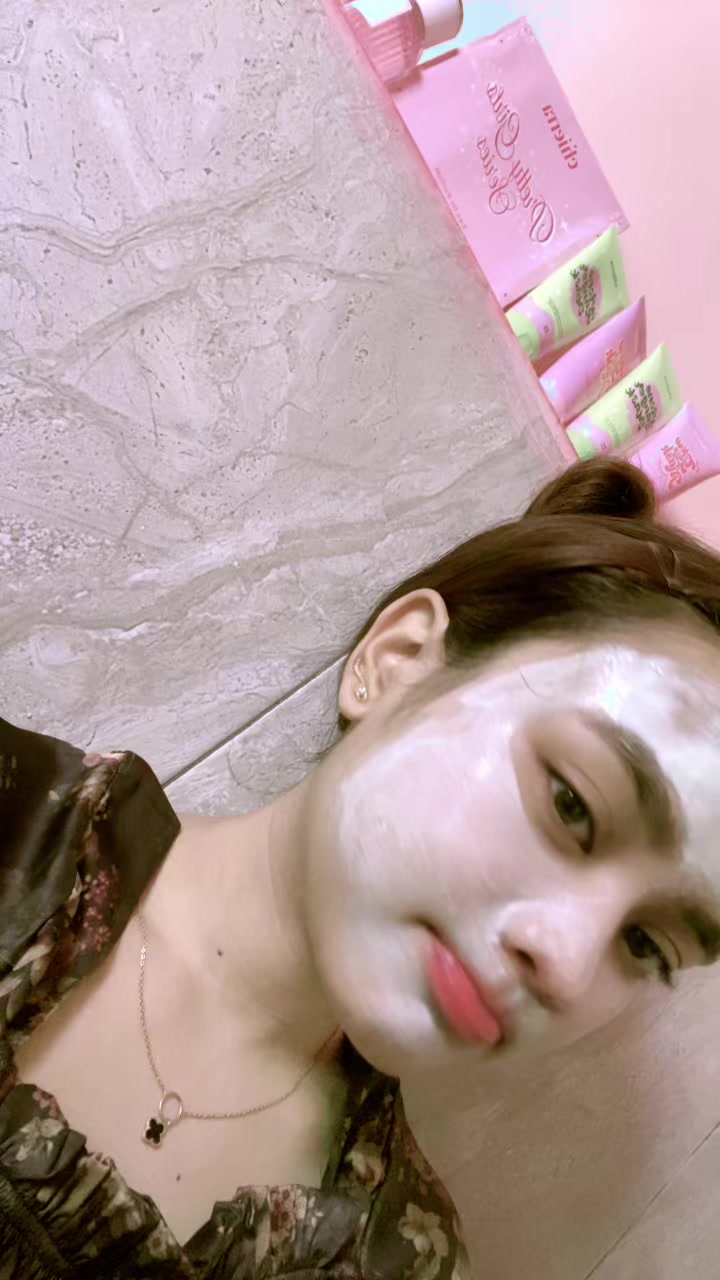 @๐ฏ๐๐ฅ๐ข๐ญ๐๐๐:๏ฝก+๏พ