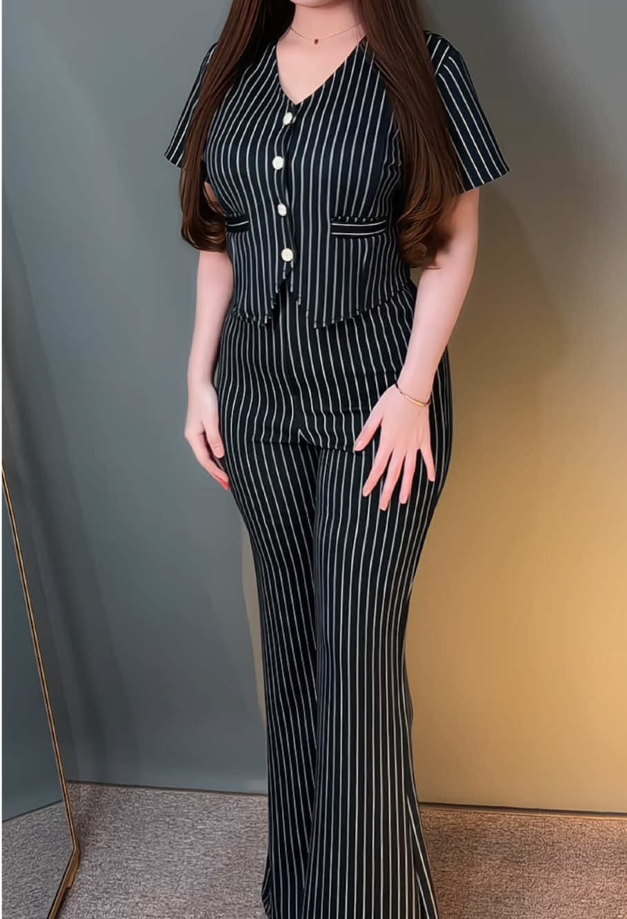 @Girlshopwithabell
