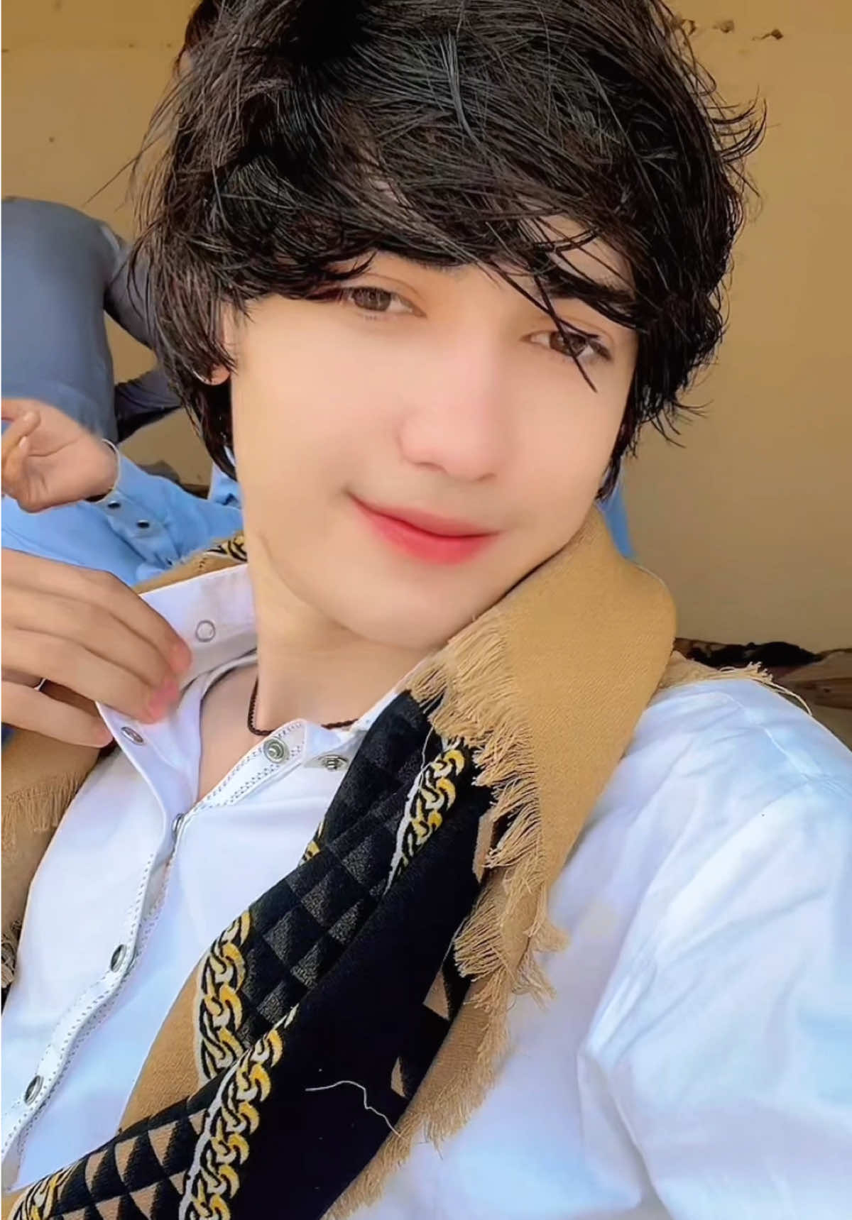 @🇫AHAD 🇬ULL🌹🥰