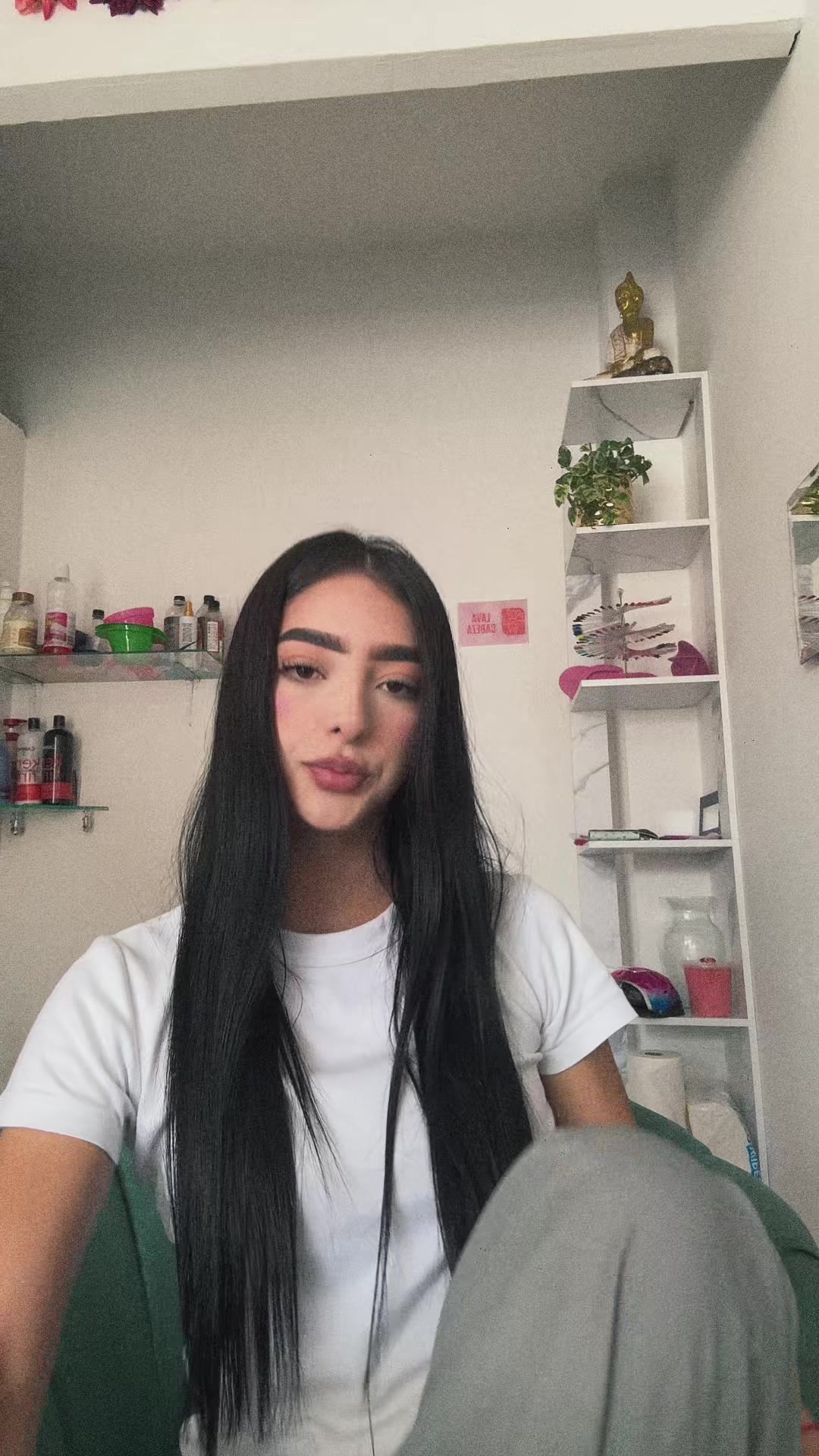 @Ale🙂&zwj;↕️
