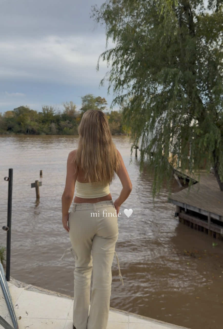 @luciaalvarinas