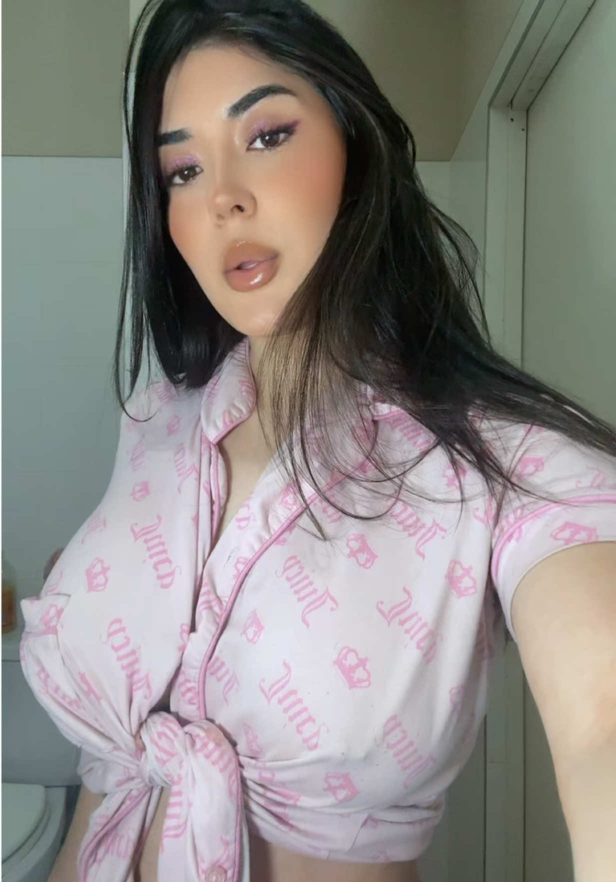 @Xujey