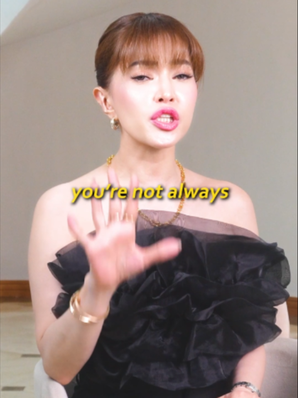 @LADYBOSS NICOLE