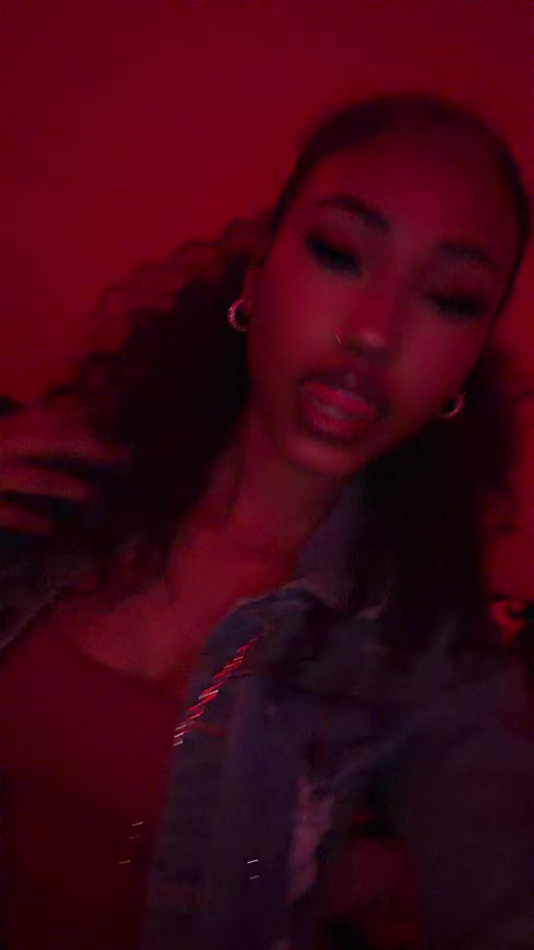 @🧛&zwj;♀️