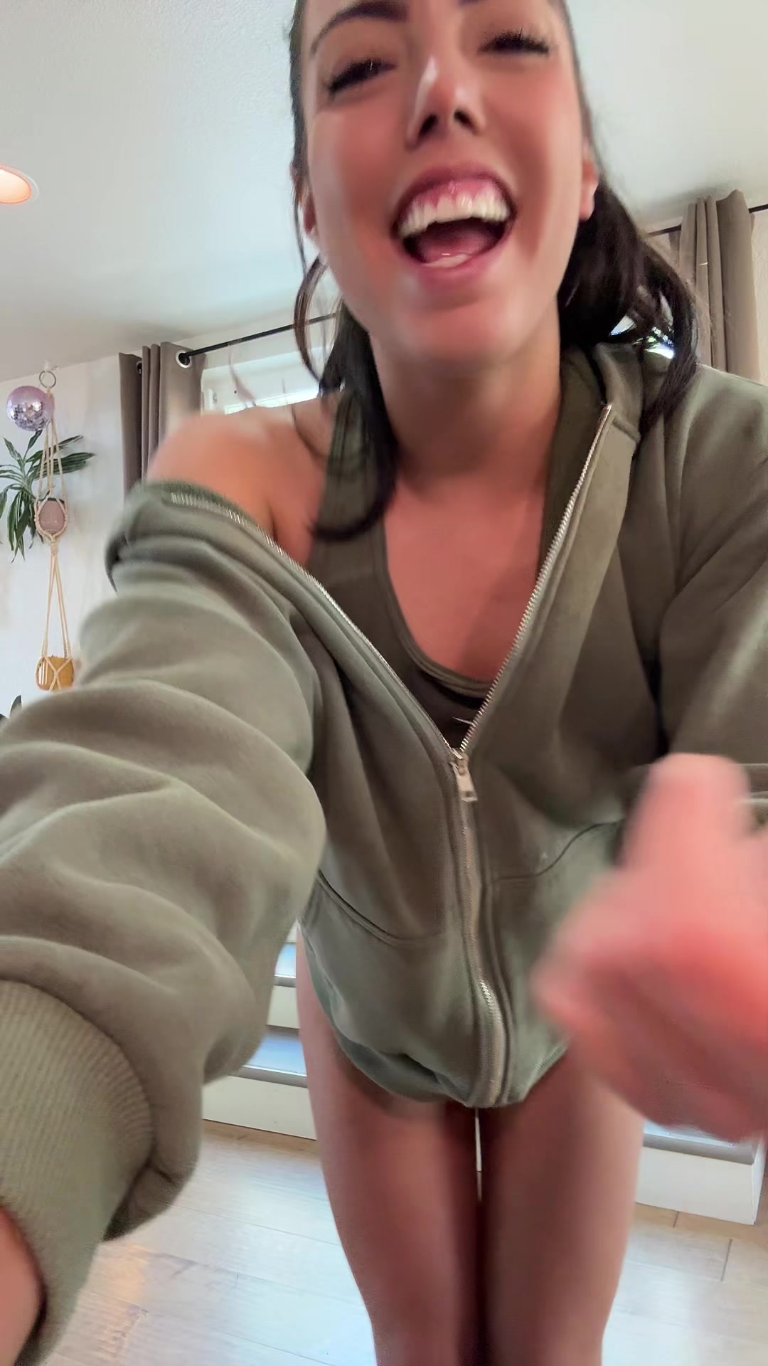 @rachelriversx_