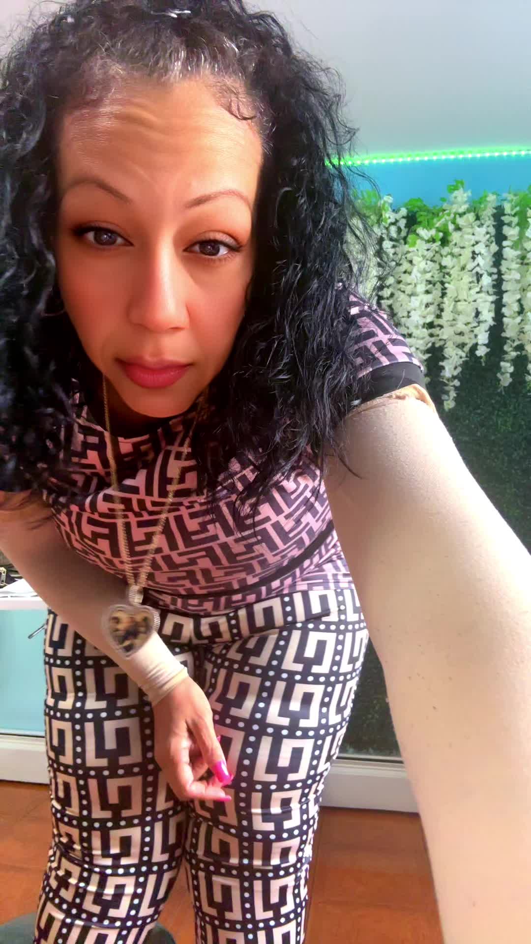@alejandrinabrioso0