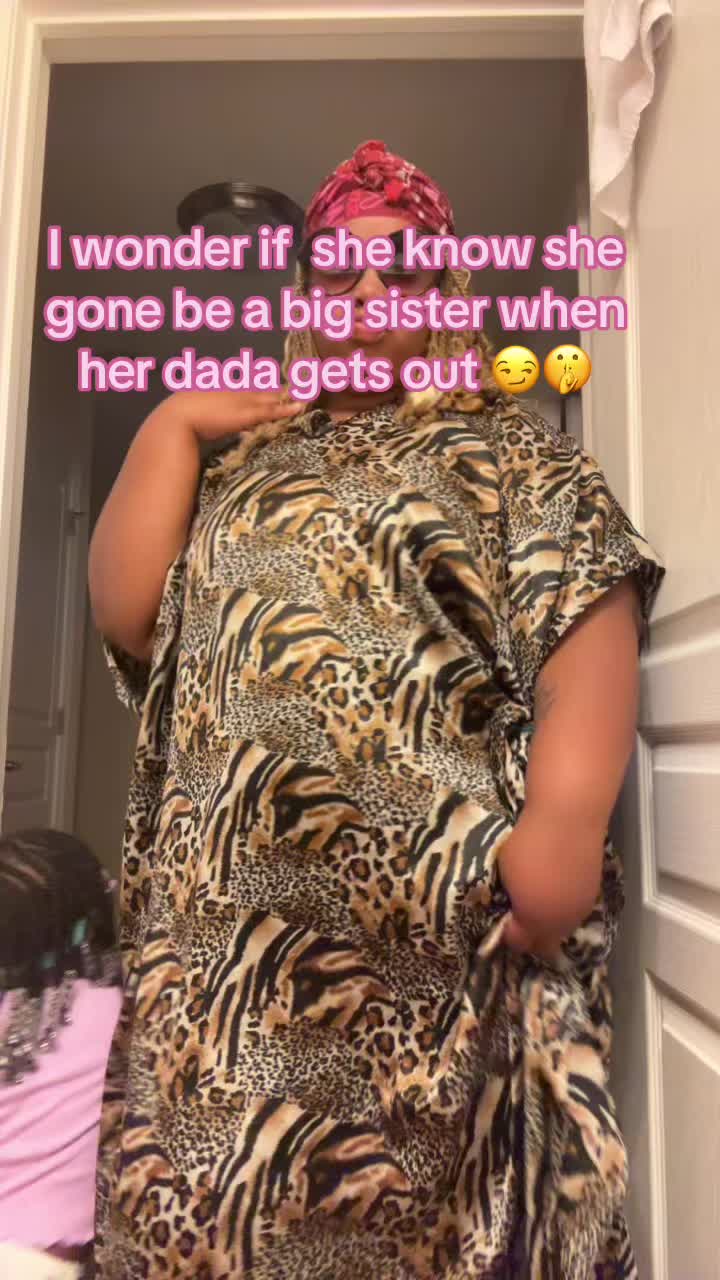 @Lady_.Desi
