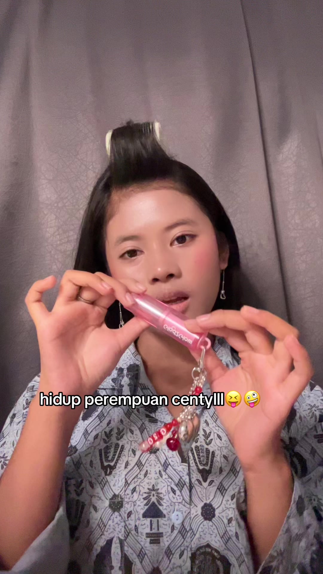 @Dheaalmaira