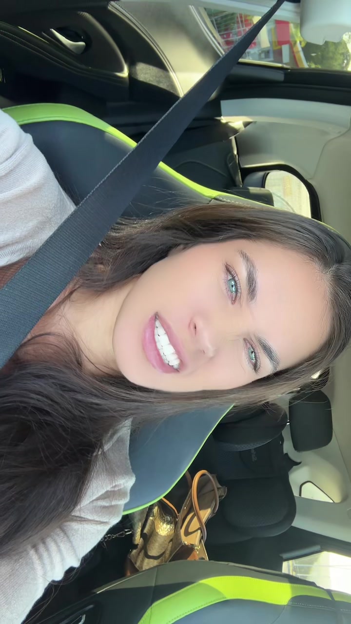 @onakuhereitiellis