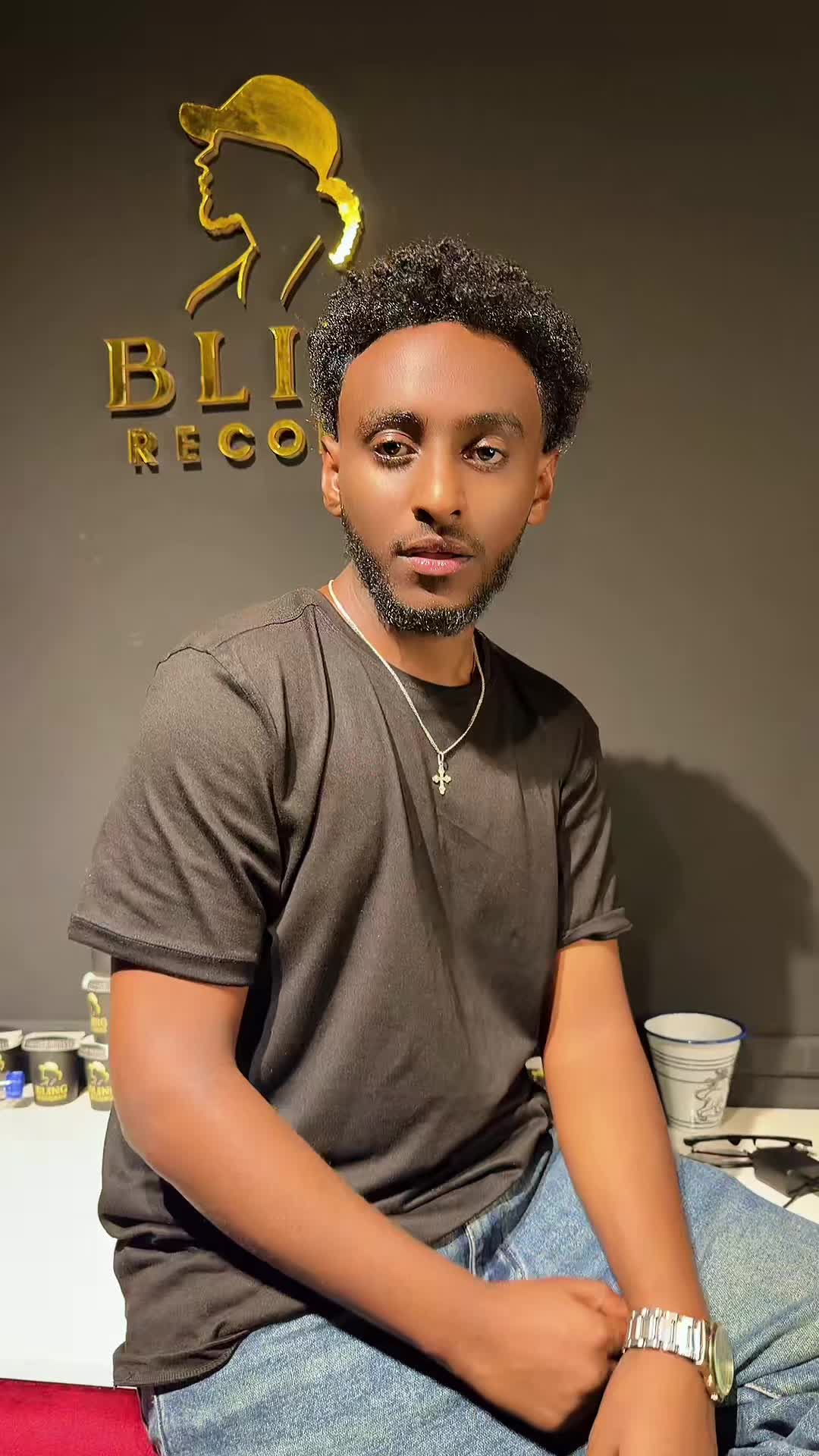 @mr_bling_