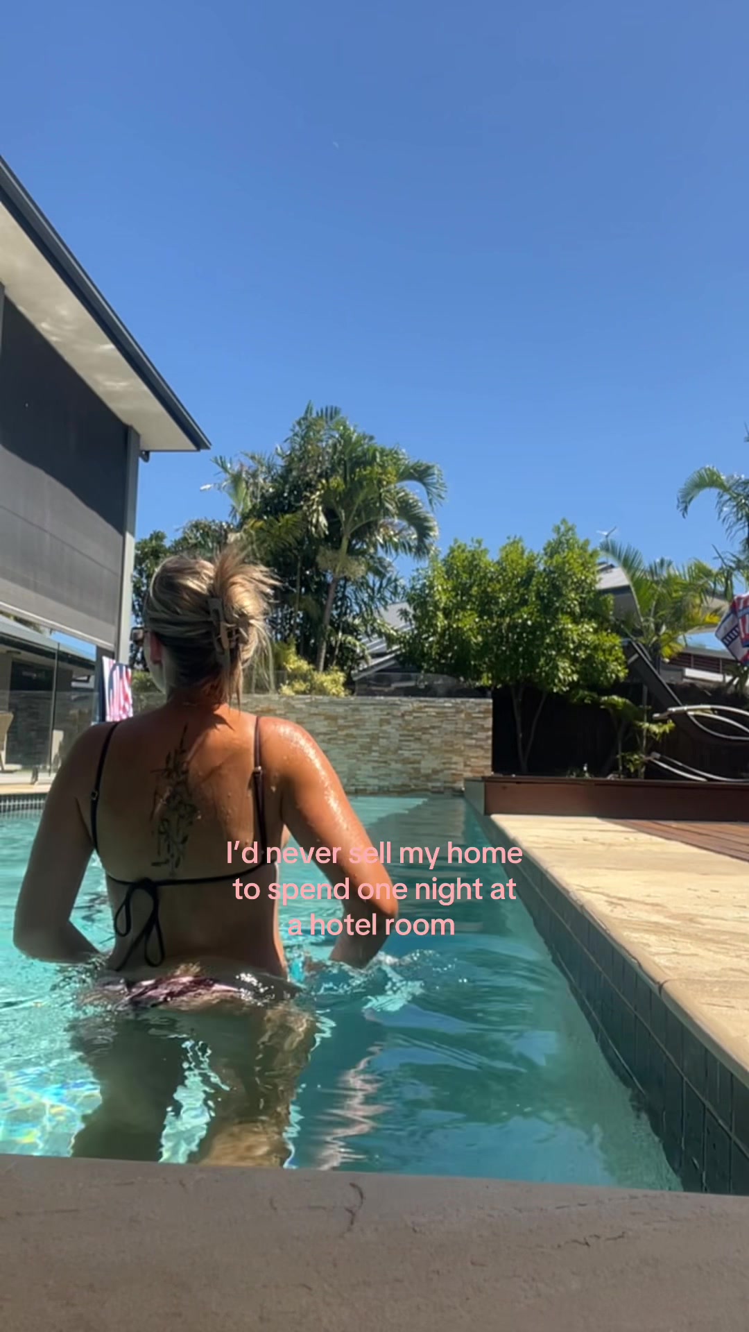 @Aliesha Golden